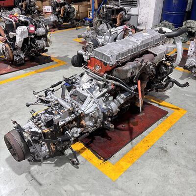 Bon prix 6HH1 Moteur diesel à turbo-intercooler de 8,23 litres et couple de 650 à 750 Nm pour camions lourds en ligne
