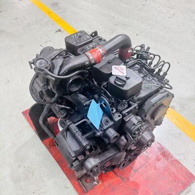 Moteur diesel 4BT 3,9L de cylindrée Puissance de 100 à 150 CV pour applications dédiées aux excavatrices
