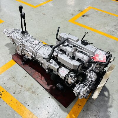 Bon prix Assemblage moteur diesel atmosphérique 4M40 2.8L compatible avec Mitsubishi Pajero L200 Delica Canter en ligne