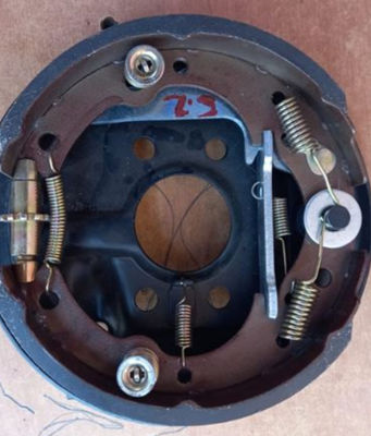 Frein à main de TS16949 ISUZU 700P NPR avec l'emballage neutre